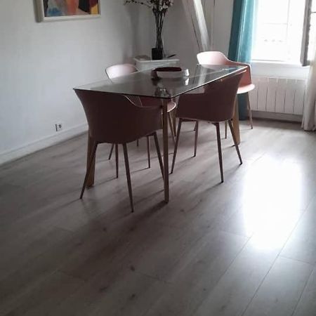 Aleida Apartment ลาโรแชล ภายนอก รูปภาพ