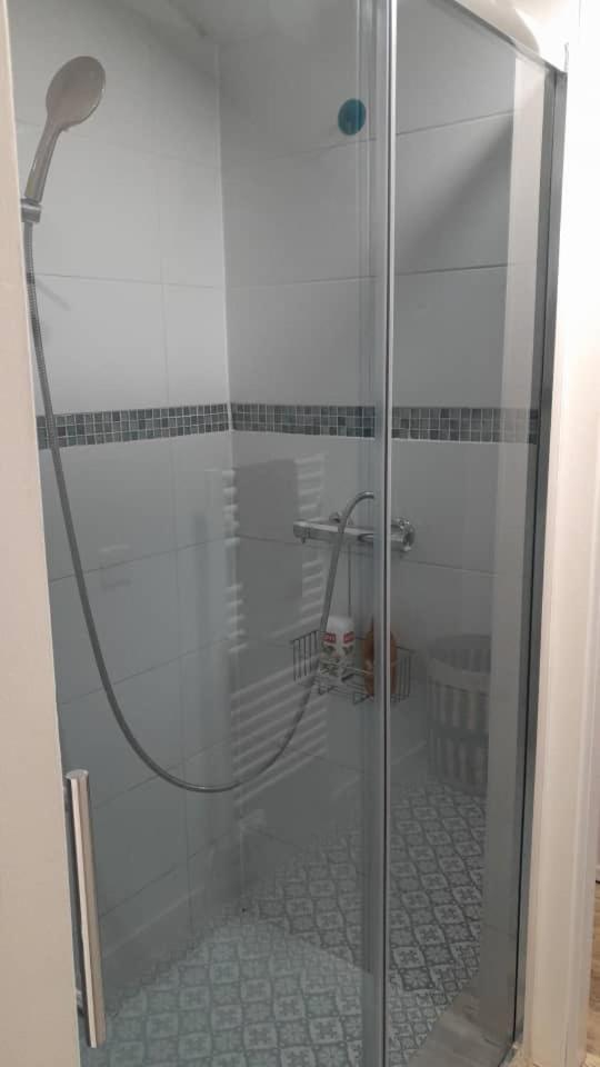 Aleida Apartment ลาโรแชล ภายนอก รูปภาพ